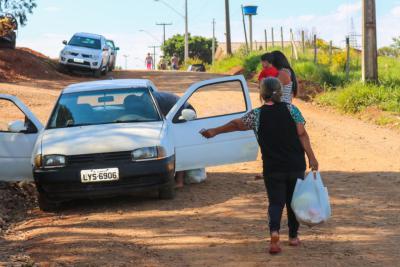 Ceagro e Fundação Banco do Brasil doam mais de 15 toneladas de alimentos em Laranjeiras do Sul 